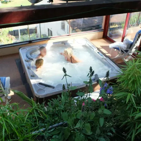 La Cadanise, Etoilee Bed & Breakfast Saint-Eloy-les-Mines