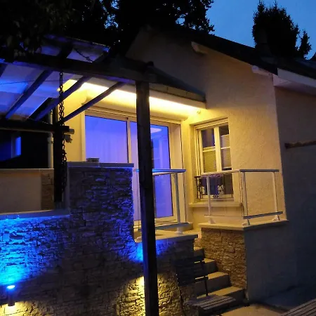 Bed & Breakfast La Cadanise, Etoilee *