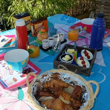 La Cadanise, Etoilee Bed & Breakfast