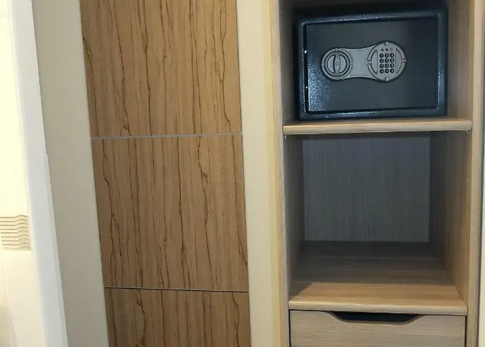 La Cadanise, Etoilee 4* Saint-Éloy-les-Mines