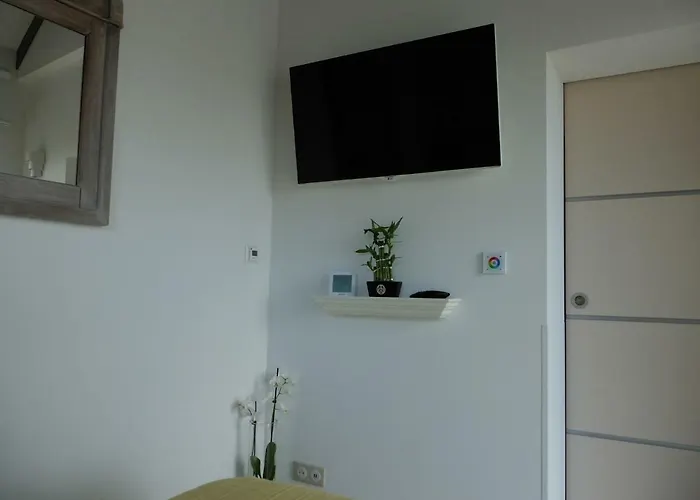 La Cadanise, Etoilee 4* Saint-Éloy-les-Mines