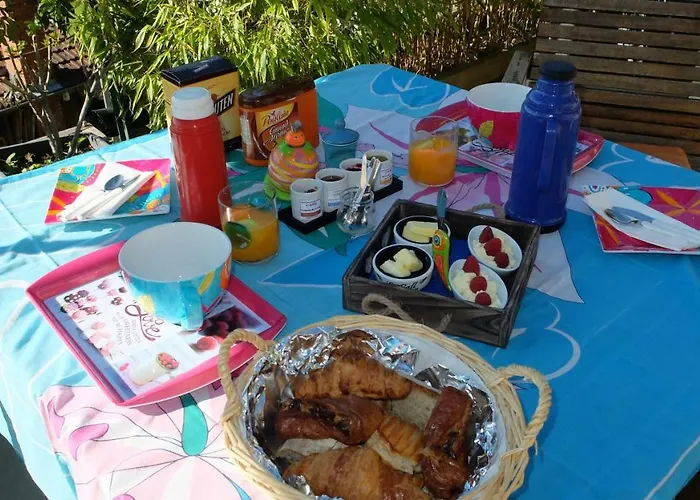 La Cadanise, Etoilee Nocleg ze śniadaniem